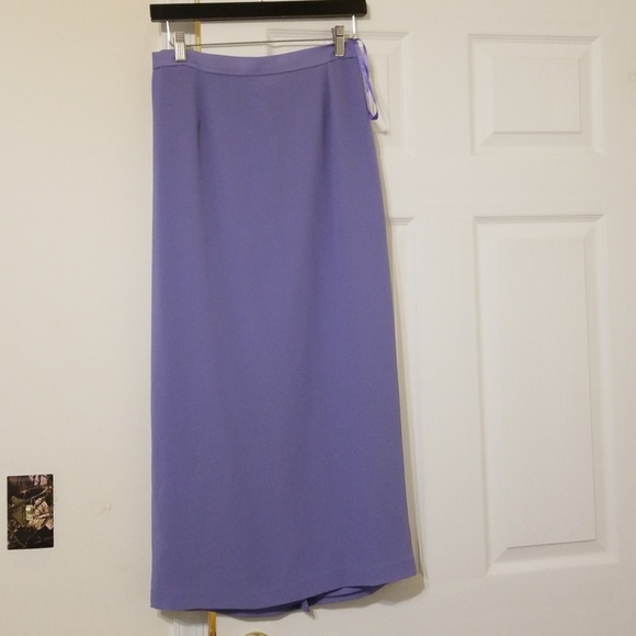 $5 ITEM. Lavender maxi skirt and top - Picture 3 of 8